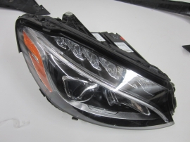 Mercedes Benz - Headlight XENON- 2058201661